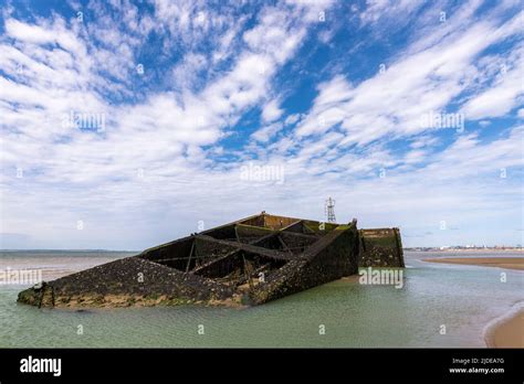 mulberry harbour southend on sea.